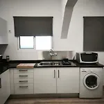 Montecorujeira Apartamento *